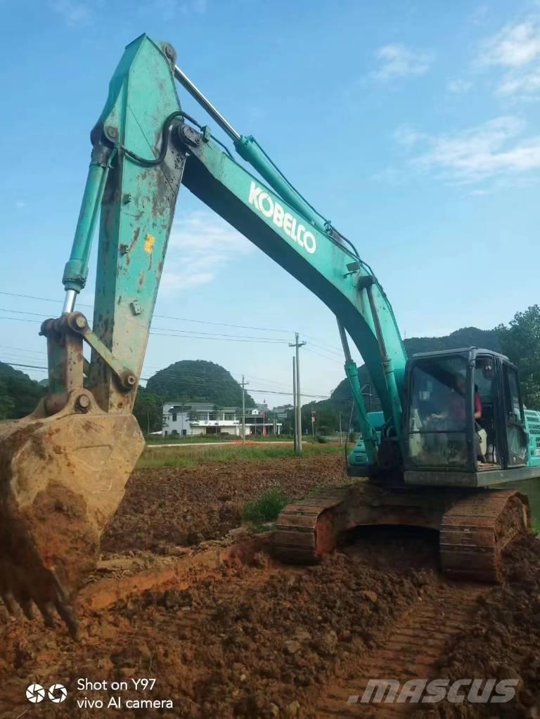 Kobelco SK200-10 Excavatoare pe șenile
