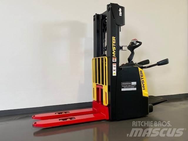 Hyster S1.6S IL Transpaleta manuala