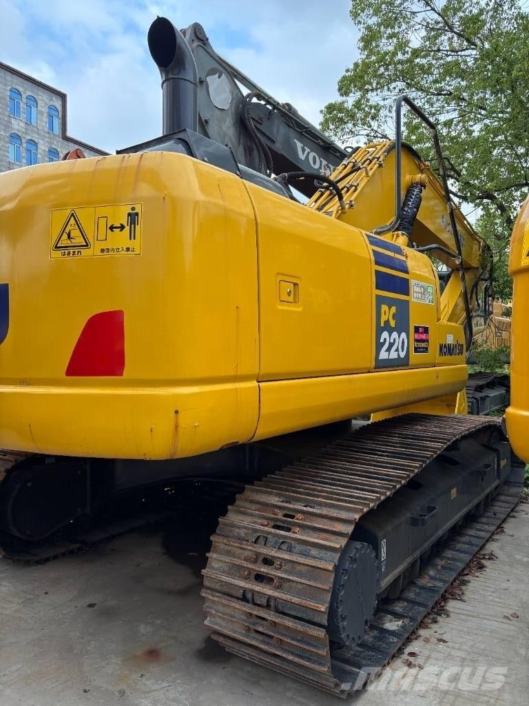 Komatsu PC 220-7 Excavatoare pe șenile
