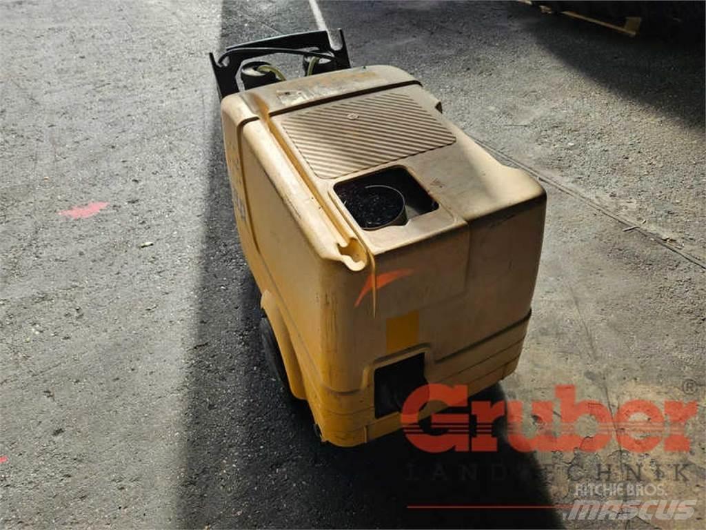 WAP DX 800 Utilaje si accesorii folosite la cresterea animalelor