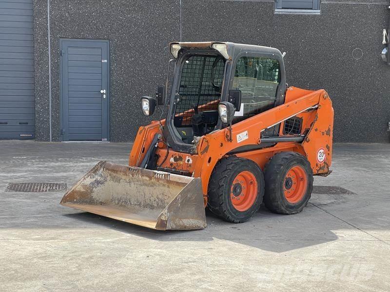 Bobcat S 450 Incarcator pe pneuri