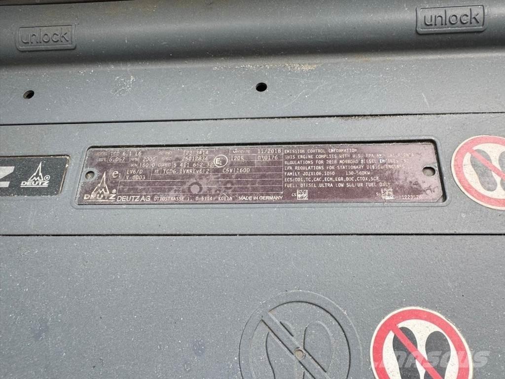 Fuchs MHL 350 S5 Paleta de manipulare