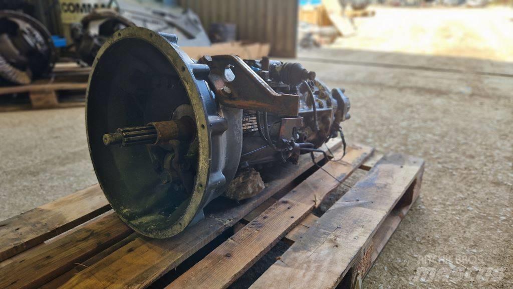 Eaton ΣΑΣΜΑΝ  Y08060 Cutii de viteze
