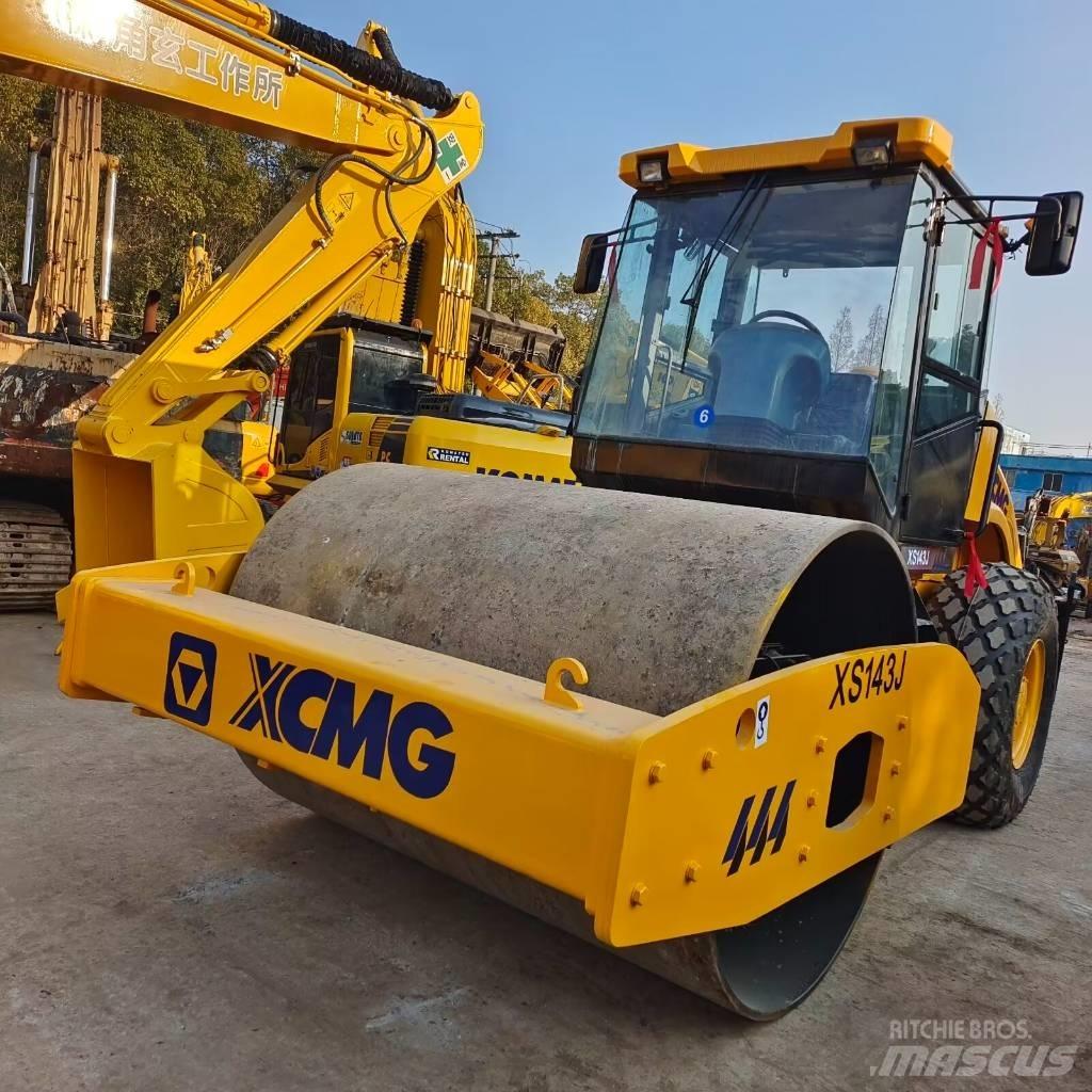 XCMG XS143J Compactoare monocilindrice