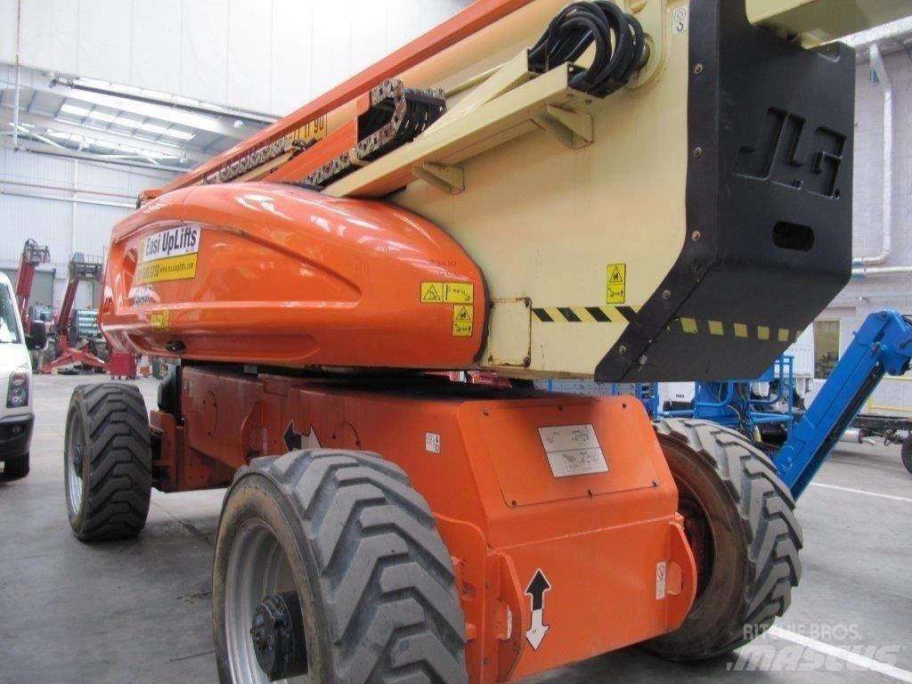 JLG 1250 AJP Nacele cu brat articulat