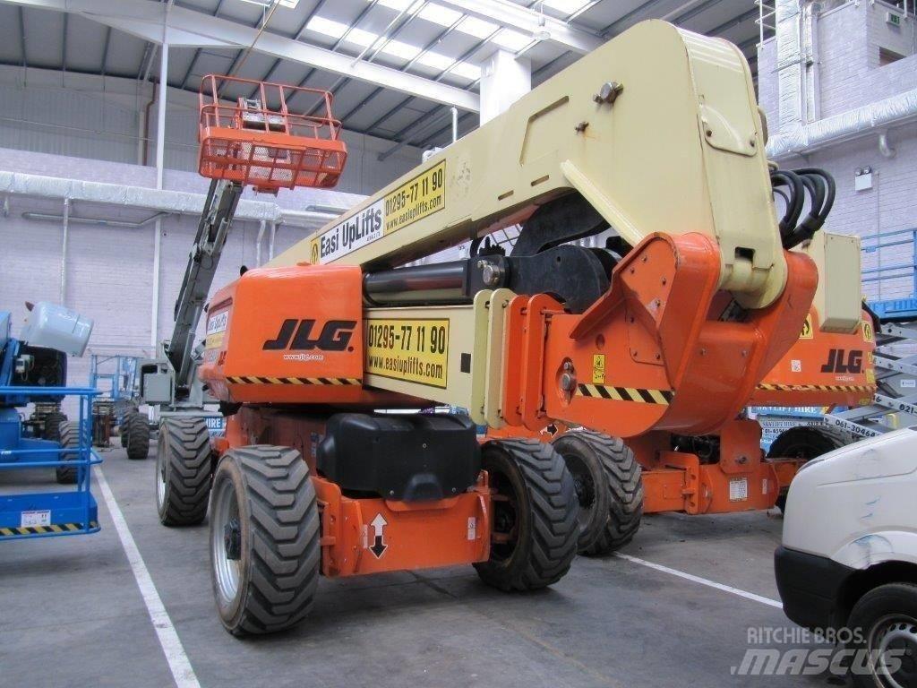 JLG 1250 AJP Nacele cu brat articulat