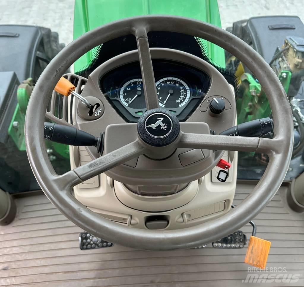 John Deere 6130 R Tractoare