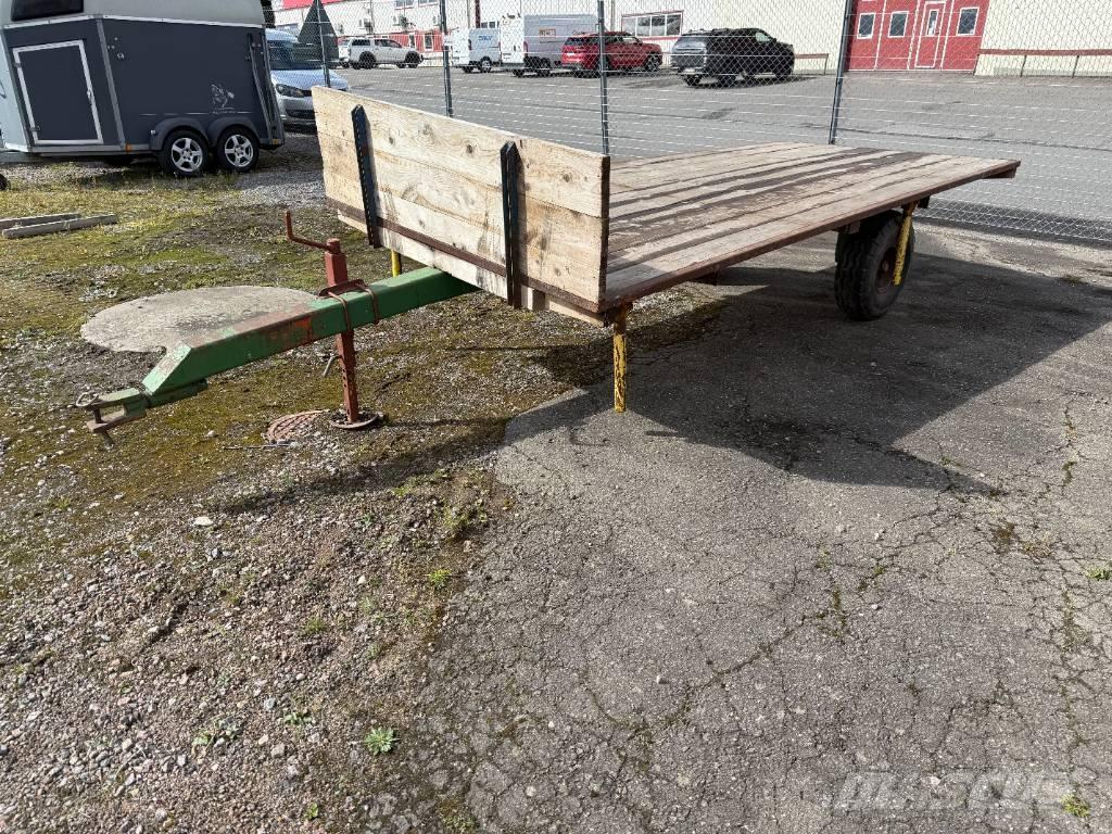  Skogskärra med flak Alte remorci