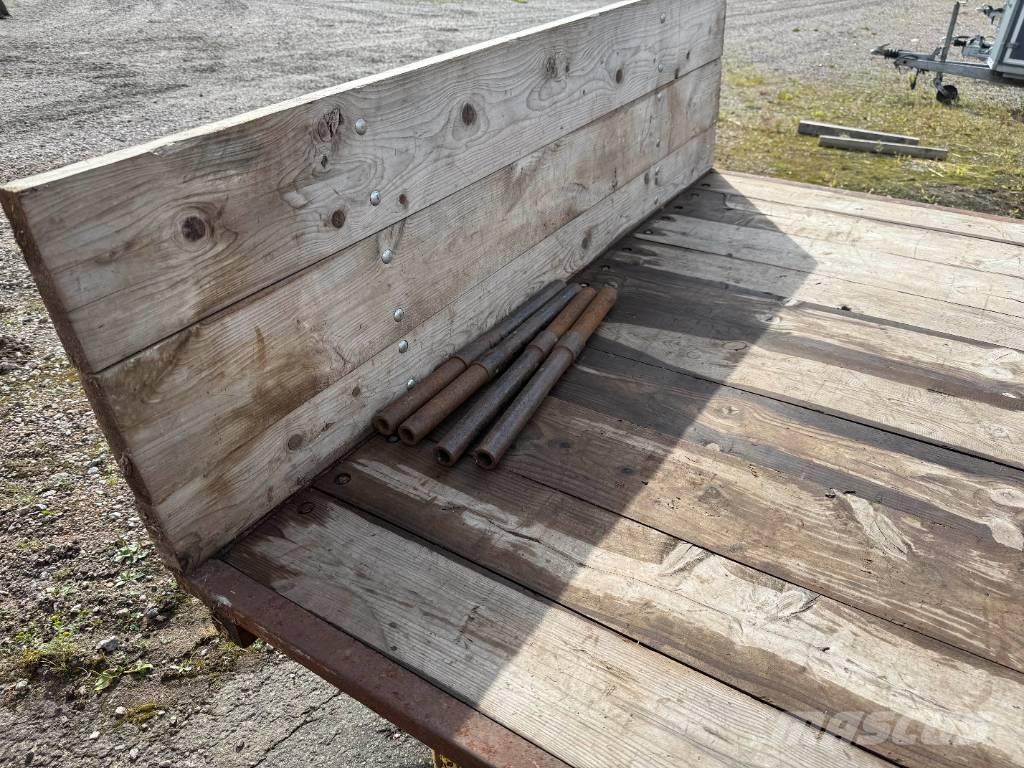  Skogskärra med flak Alte remorci