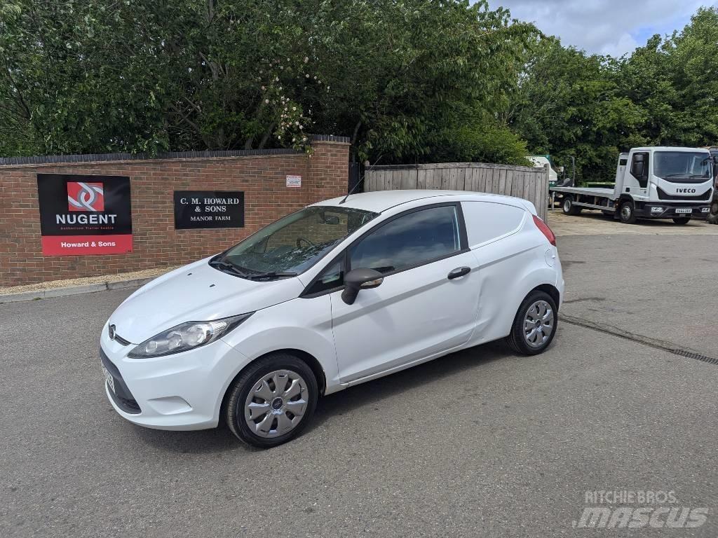 Ford Fiesta Van Utilitara