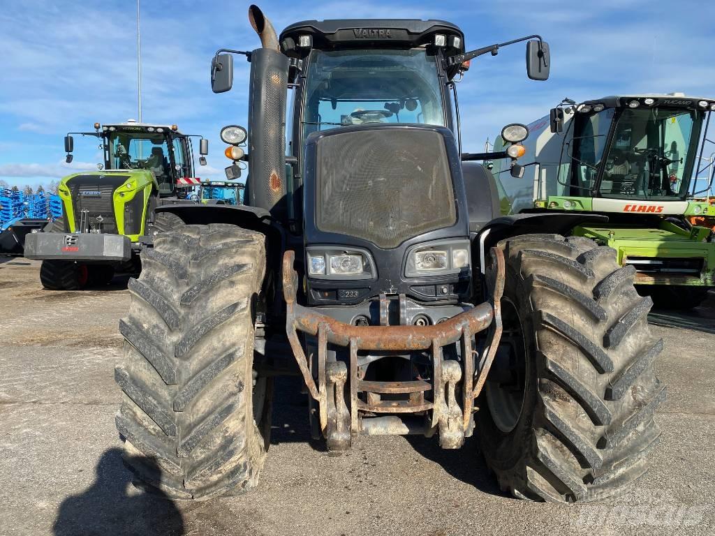 Valtra S 233 Tractoare