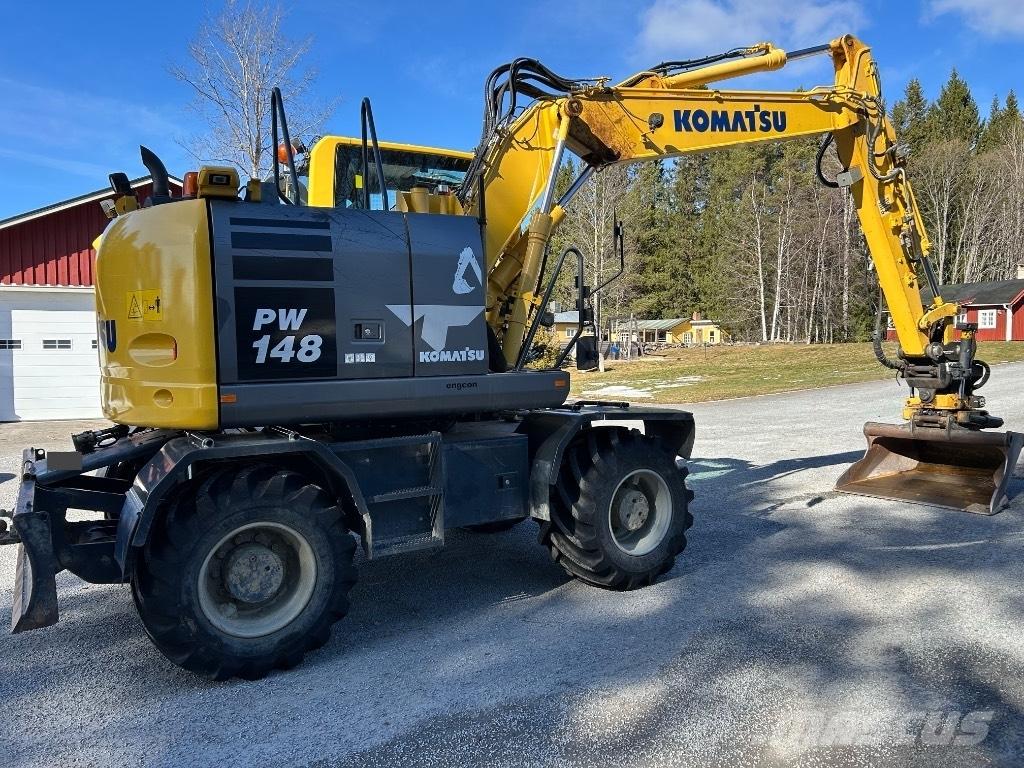 Komatsu PW 148-10 Excavatoare cu roti