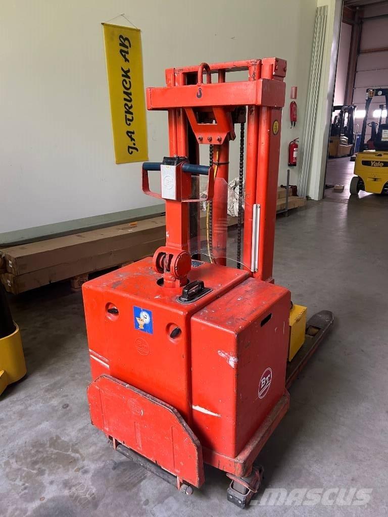 BT LSV1000/7 Transpaleta manuala
