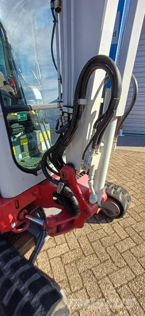 Takeuchi TB 225 Mini excavatoare < 7t
