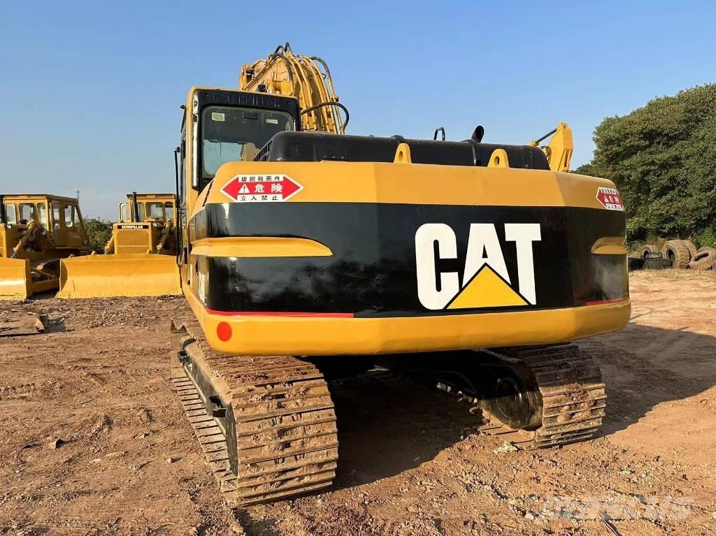 CAT 320 B Excavatoare pe șenile
