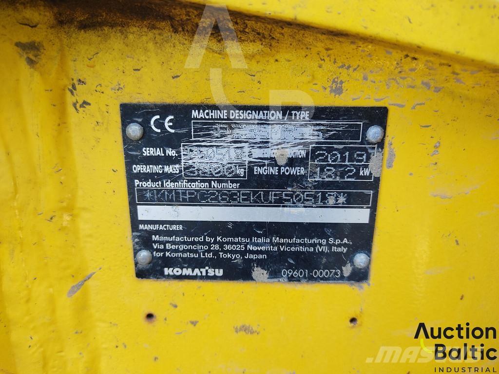 Komatsu PC35MR-5 Mini excavatoare < 7t