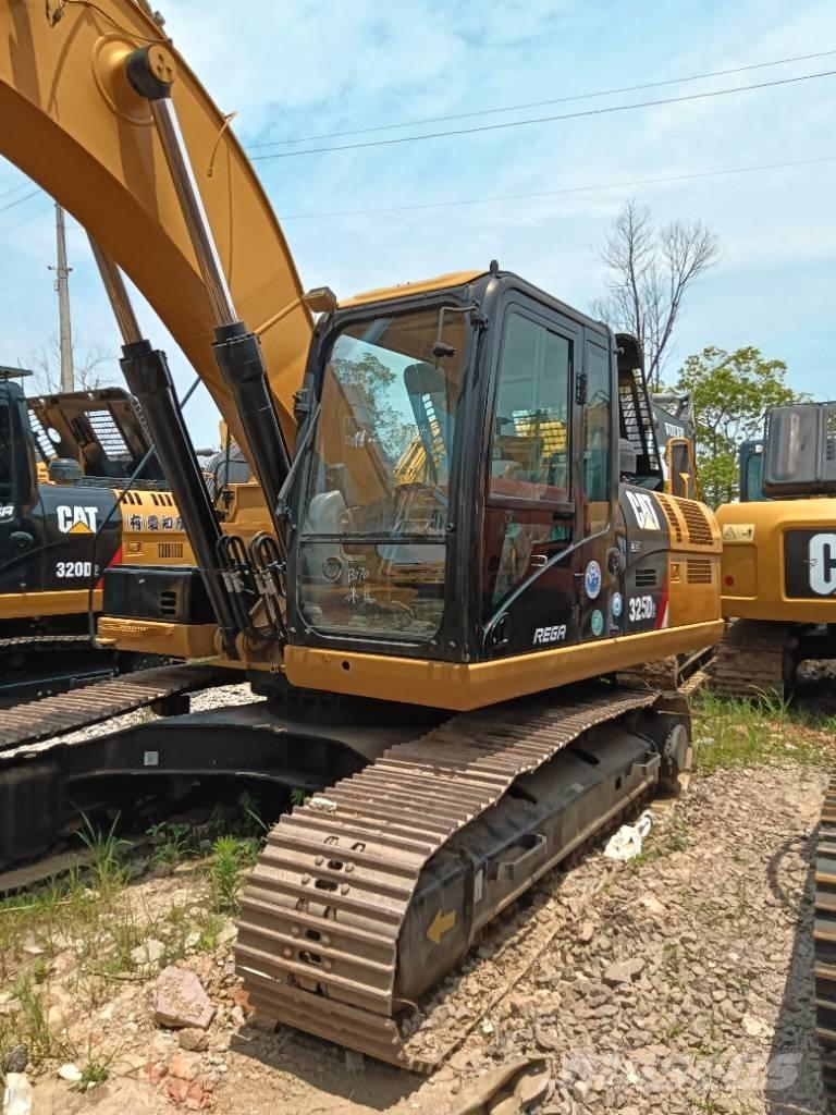 CAT 325 D Excavatoare pe șenile
