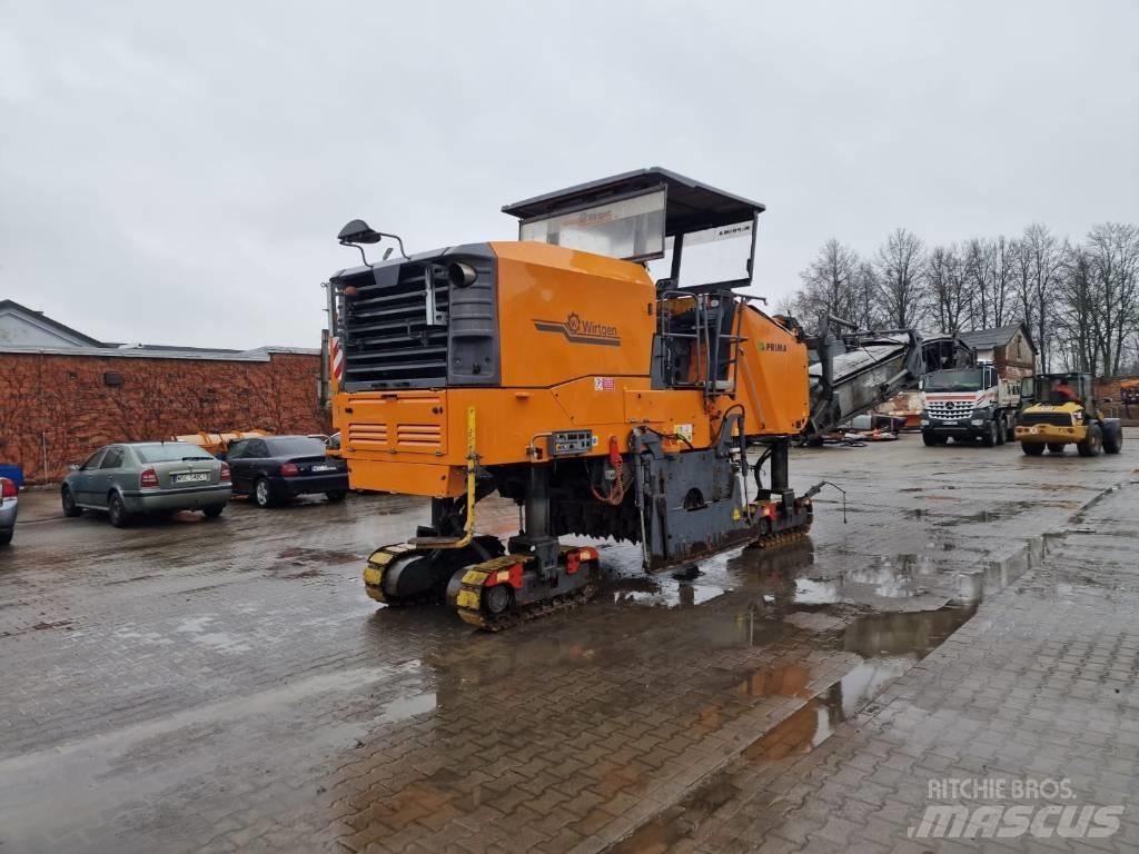Wirtgen W 200 Utilaje asfalt cu freze reci