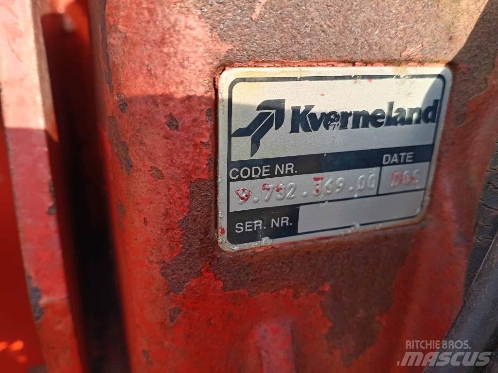 Kverneland 856 Debalotare, taiere, impachetare