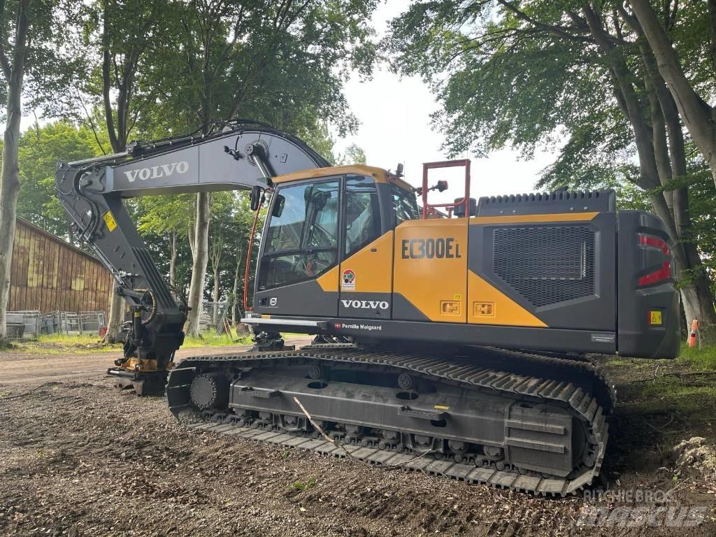 Volvo EC 300 Excavatoare pe șenile
