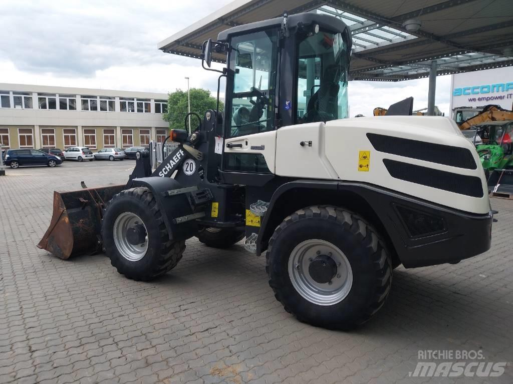 Schaeff TL 100 Incarcator pe pneuri