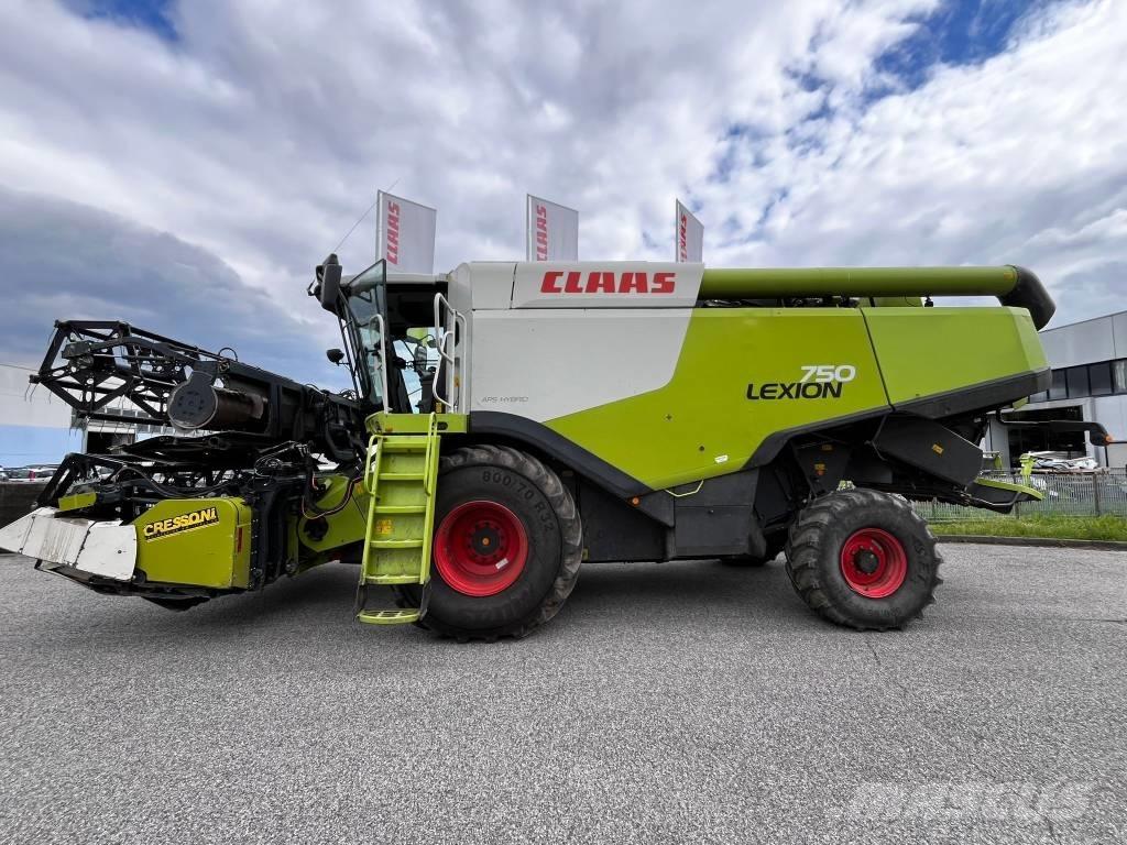 CLAAS Lexion 750 Combine de secerat