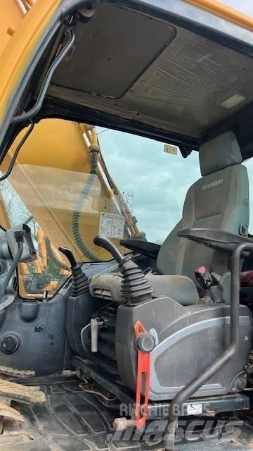 Hyundai 210LC-9 Excavatoare pe șenile
