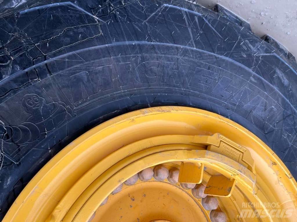 Volvo L250G Incarcator pe pneuri