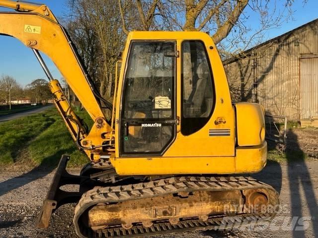 Komatsu PC 75R Excavatoare 7t - 12t