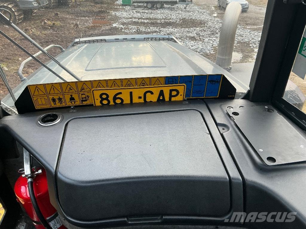 Ponsse ERGO 8W Combine forestiere