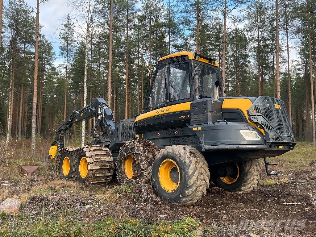 Ponsse ERGO 8W Combine forestiere