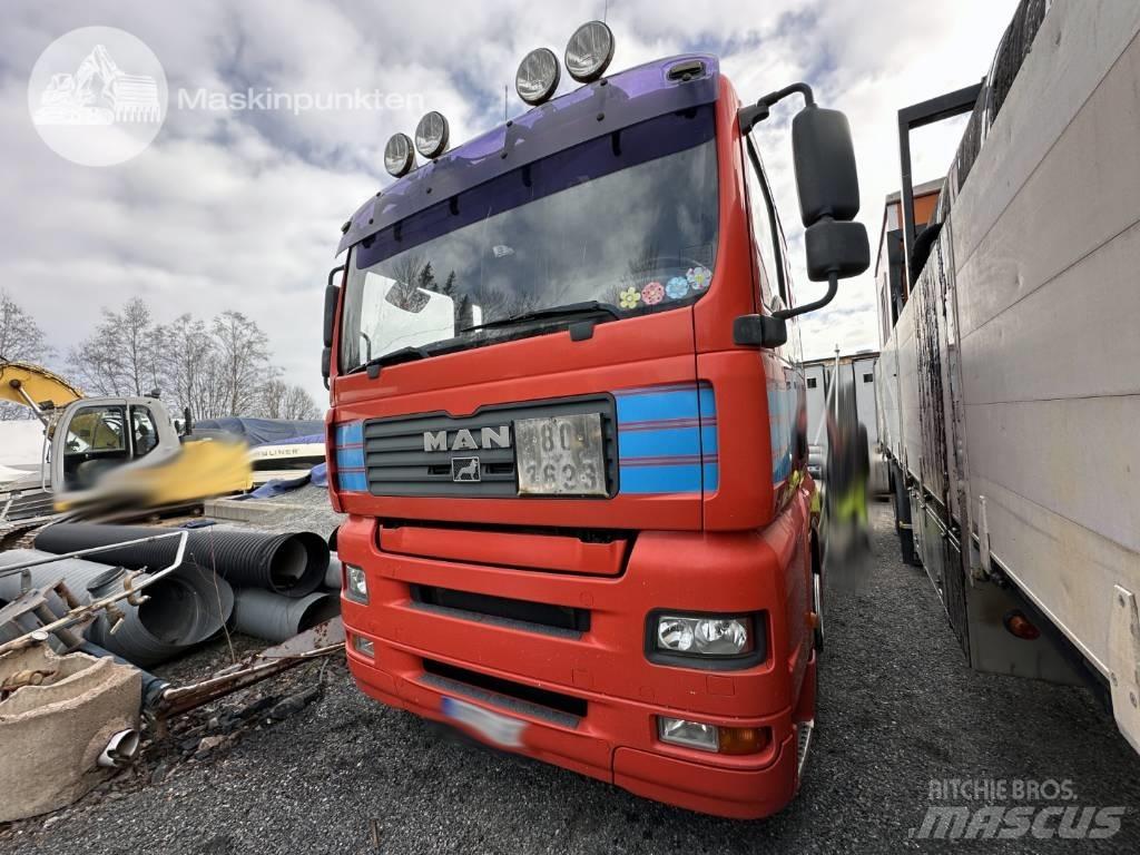 MAN TGX 28.530 LAXO Camion cabina sasiu