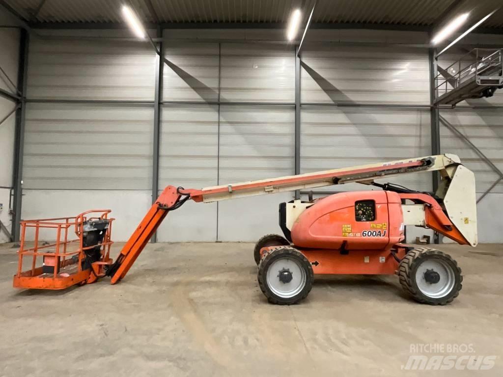 JLG 600 AJ Nacele cu brat articulat