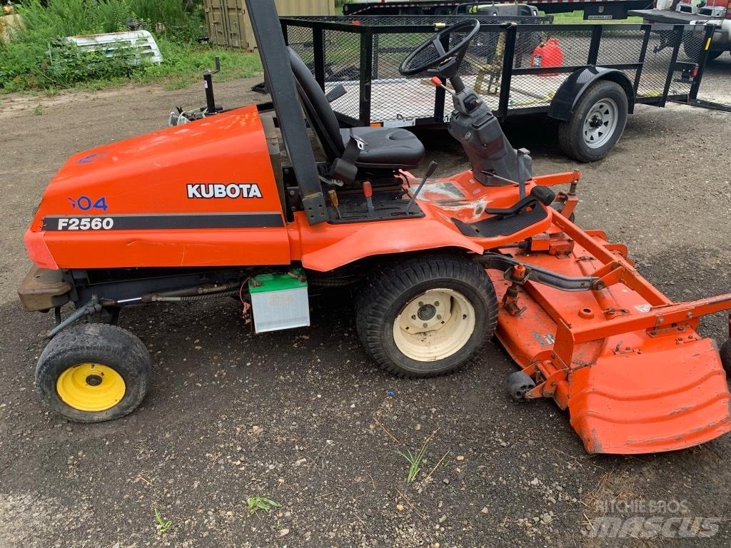 Kubota F 2560 Utilaje construcții - Altele