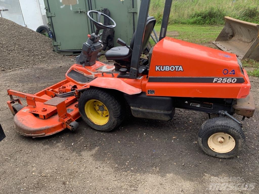 Kubota F 2560 Utilaje construcții - Altele