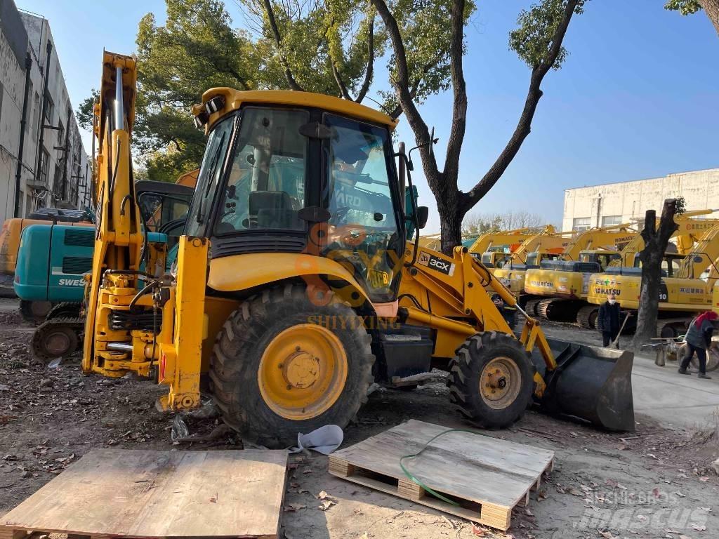 JCB 3 CX Buldoexcavatoare
