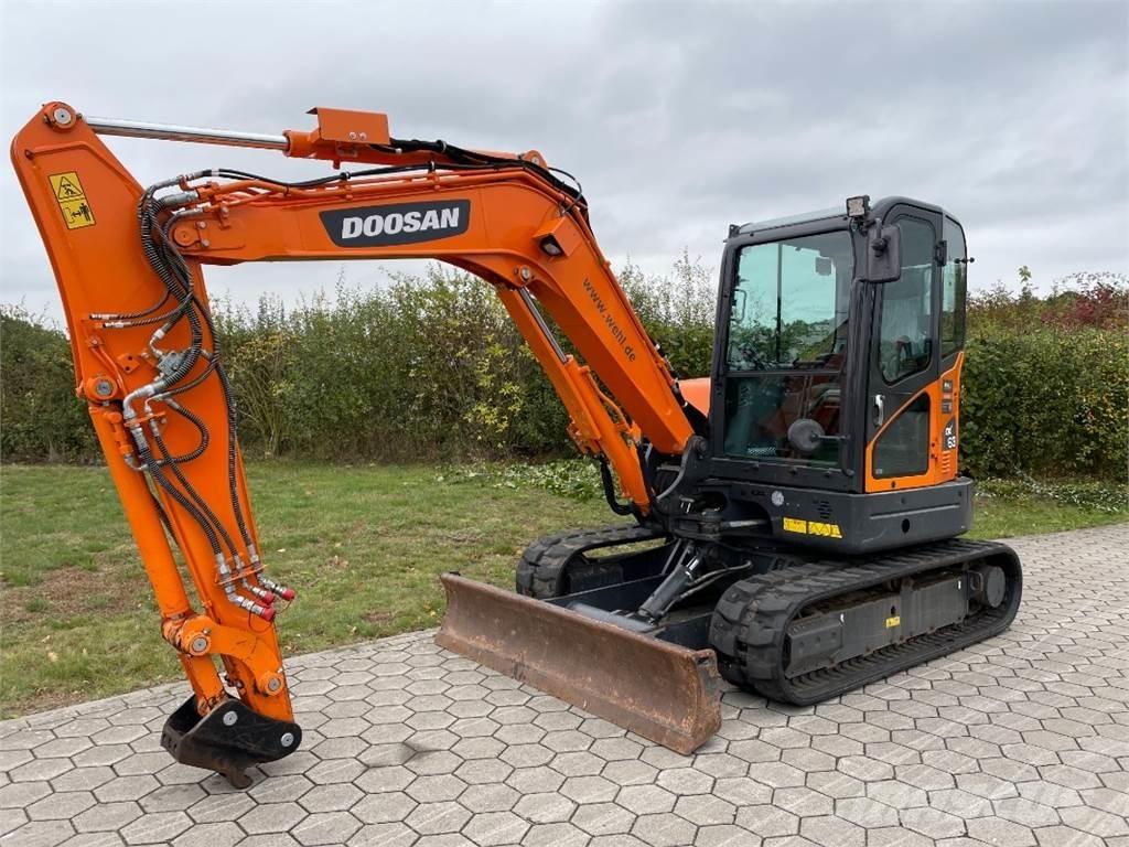 Doosan DX63-3 Mini excavatoare < 7t
