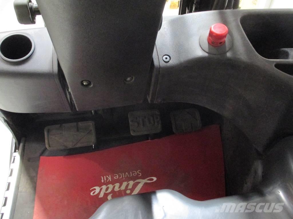 Linde E16 Stivuitor electric