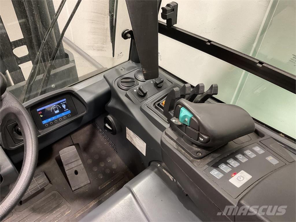 Mitsubishi FB40S-2 Stivuitor electric