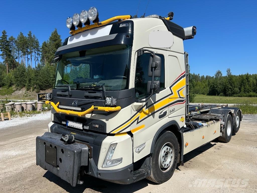 Volvo FMX 540 Camion cu carlig de ridicare