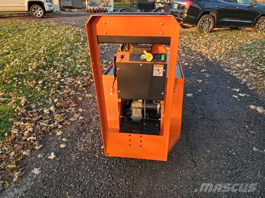 Taylor-Dunn SC090 Camioane de tractiune