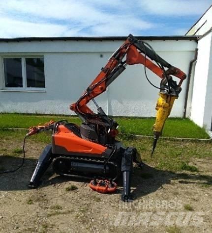 Husqvarna DXR140 Mini excavatoare < 7t