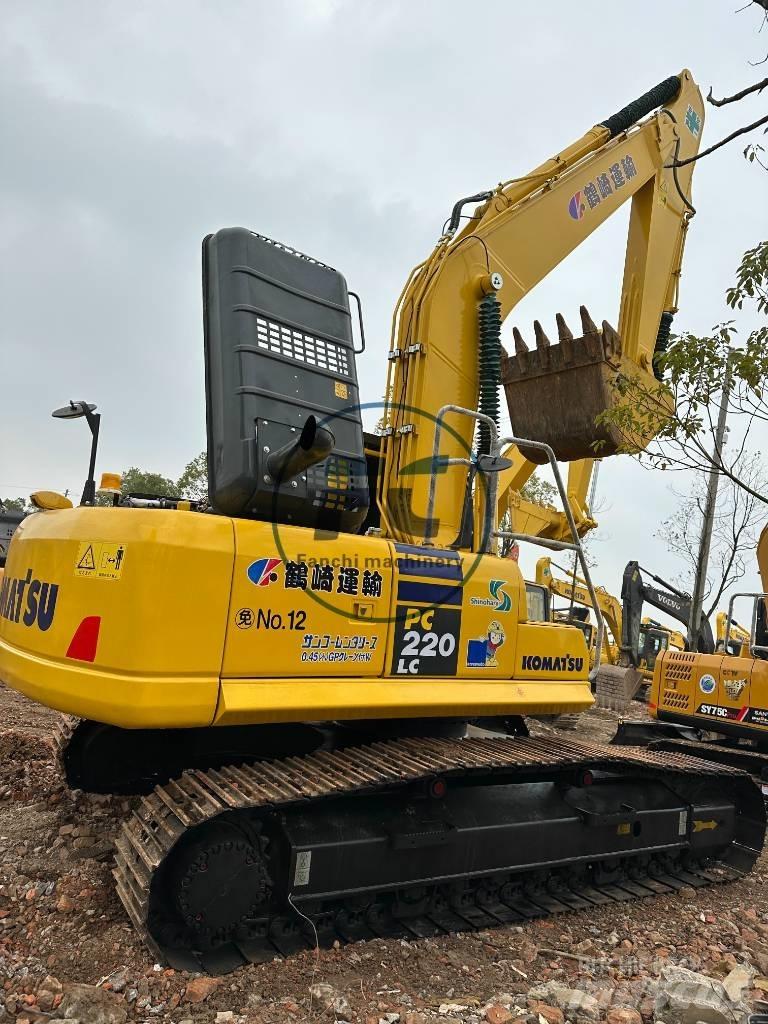 Komatsu PC 220 LC Excavatoare pe șenile
