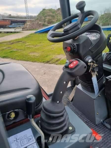 WCM L2316 und L2416 Încarcatoare frontale