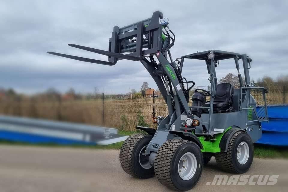 WCM L2316 und L2416 Încarcatoare frontale