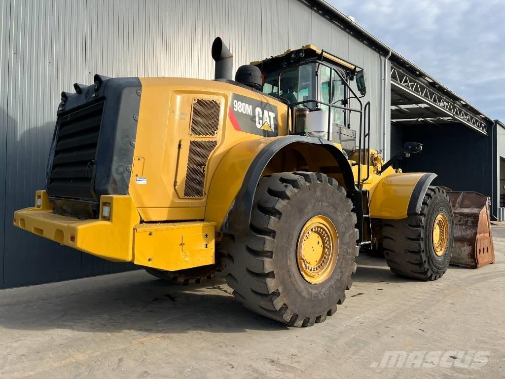 CAT 980M Incarcator pe pneuri