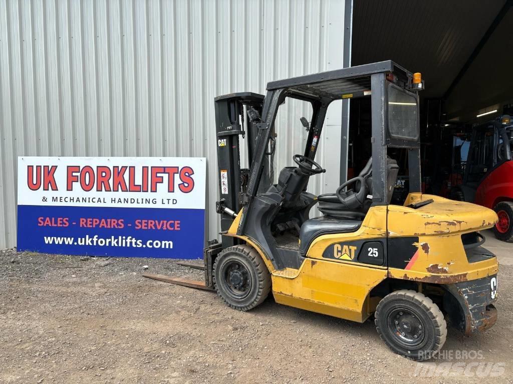 CAT DP 25 NT Stivuitor diesel