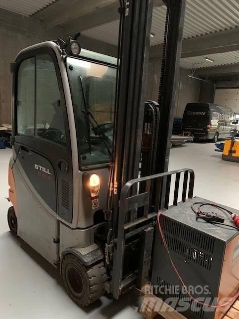 Still RX60-16 Stivuitor electric