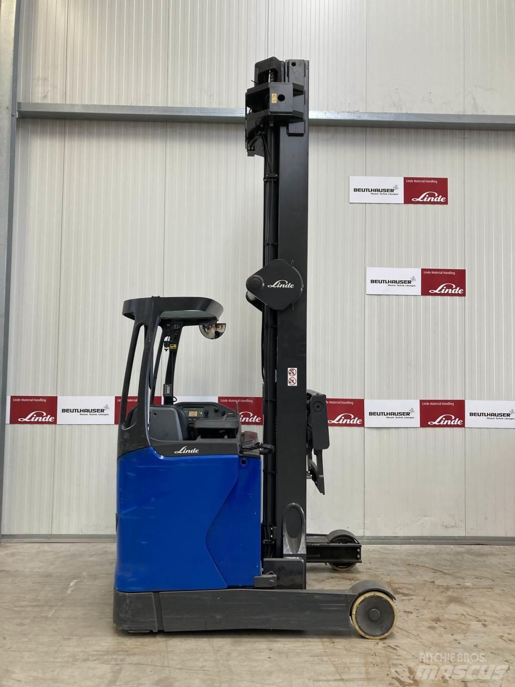 Linde R16HD Stivuitor cu catarg retractabil