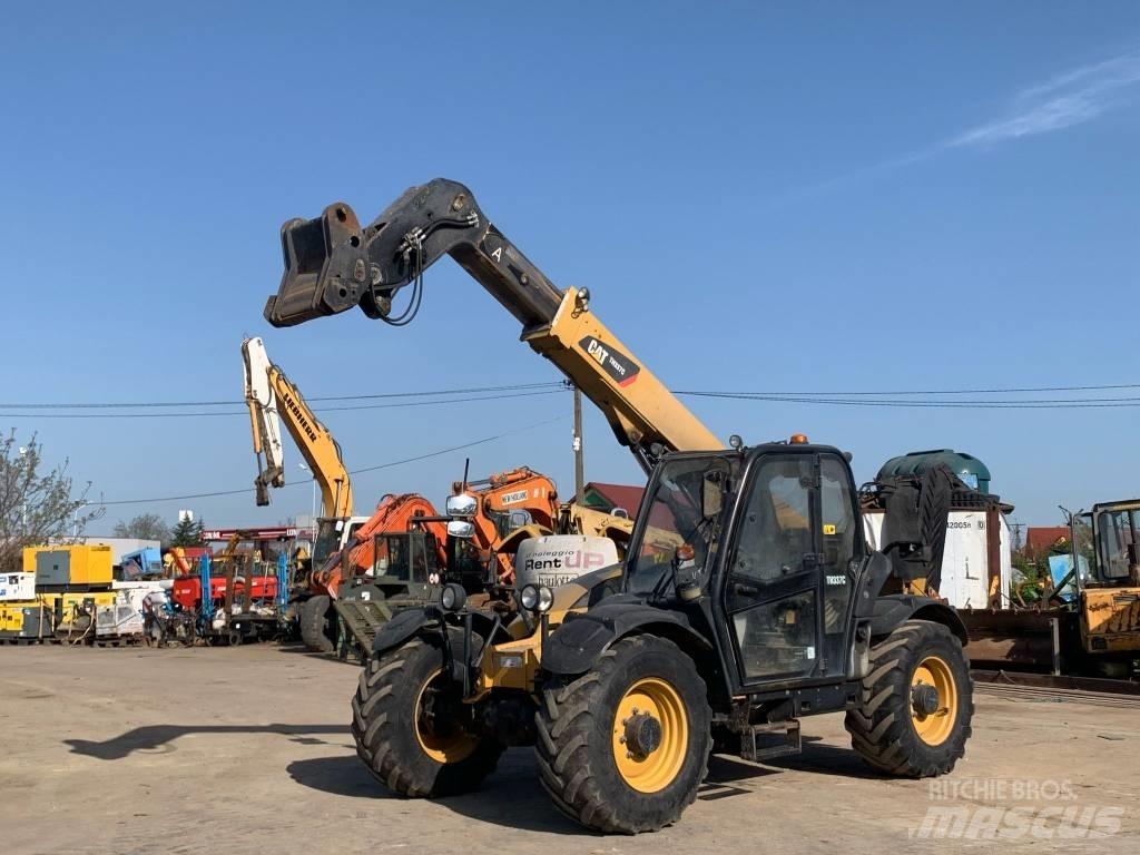 CAT TH 337C Manipulatoare agricole